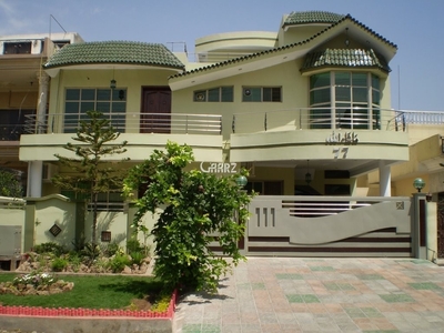 1 Kanal House for Sale in Karachi Clifton Block-3
