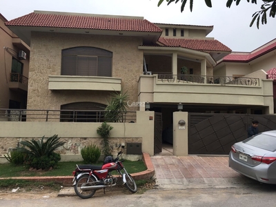 2 Kanal House for Sale in Lahore Valencia Block D