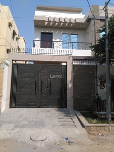 200 Square Yard House for Sale in Karachi Gulshan-e-iqbal Town,