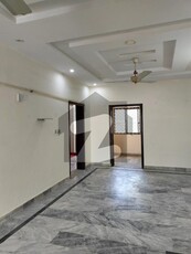 2 Bedroom unfurnished Apartment Available For Rent in E-11/4 Zahid market E-11/4