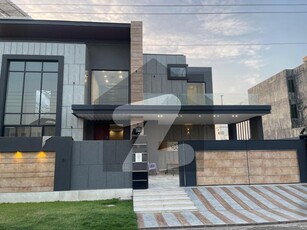 A 20 Marla House Is Up For Grabs In Wapda Town Wapda Town Phase 2 Block R