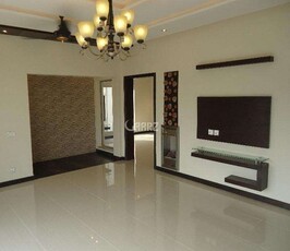 1,800 Square Feet Apartment for Rent in Karachi DHA Phase-5