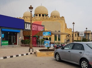 1 kanal plot ( Plot no 734 ) for sale in Block M3, Lake City, Lahore