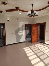 10 marla Upper portion available for rent Bahria Enclave