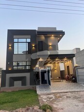 ULTRA MODERN BRAND NEW HOUSE AVAILABLE FOR SALE LDA Avenue Block J