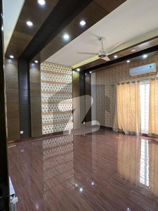 01 KANAL SLIGHTLY USED HOUSE FOR RENT IN DHA PHASE 7 DHA Phase 7