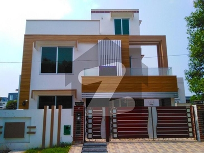 05 MARLA SUMPTUOUS & SPLENDID HOUSE FOR SALE IN DHA PHASE 9 TOWN DHA 9 Town