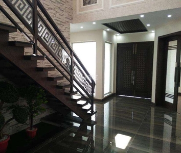 1 Kanal Corner House for Sale in Lahore DHA Phase-2