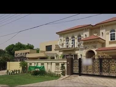 1 Kanal House for Sale in Lahore Phase-6 Block N