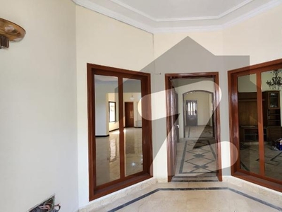 1 Kanal House Is Available On RENT In Dha Lahore Phase 1 DHA Phase 1
