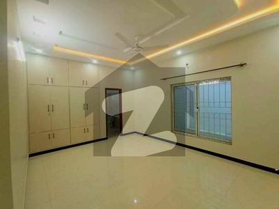 1 Kanal Upper Portion For Rent In Phase 7 DHA Phase 7