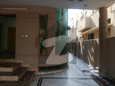 1 Kanal Upper Portion With Drawing Room Available For Rent In DHA Phase 1 Block J DHA Phase 1 Block J