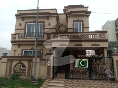 10 marla Brand New Double Unit House for Sale in PHASE-8. DHA Phase 8 Ex Air Avenue
