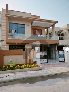 10 Marla Brand New House Available For Sale Bahria Town Phase 3