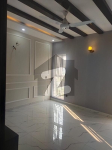 10 Marla Designer House For Rent In Reasonable Price DHA Phase 3 Block Z