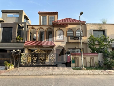 10 Marla Designer House For Sale In Bahria Town Lahore Bahria Town Sector C