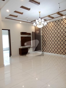 10 MARLA FULL HOUSE AVAILABLE FOR RENT IN WAPDA TOWN PHASE 1 Wapda Town Phase 1