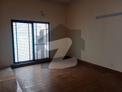 10 Marla House Available for Rent in DHA Phase 1 DHA Phase 1