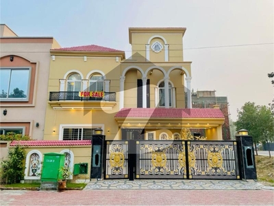 10 Marla House For Sale In Johar Block Bahria Town Lahore Bahria Town Sector F