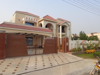 10 Marla House for Sale in Multan Shalimar Colony