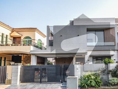 10 MARLA HOUSE FOR SALE NEAR TO PARK DHA Phase 4