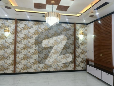 10 Marla Like New Upper Portion Available For Rent In Bahria Town Lahore. Bahria Town Nargis Block