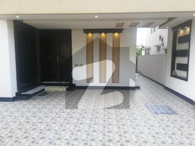 10 Marla Lower Portion For Rent In Iris Block Bahria Town Lahore Bahria Town Iris Block