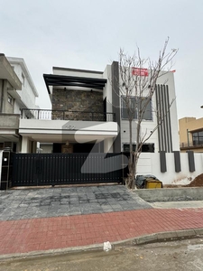 10 Marla Luxury Desiginer Brand New House For Sale Bahria Greens Overseas Enclave Sector 2