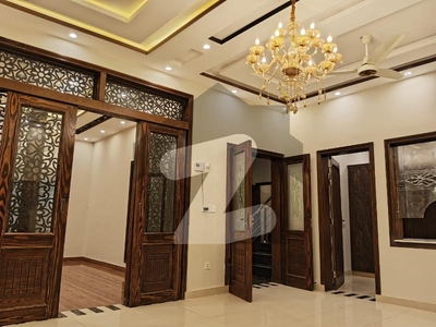 10 Marla Luxury House Available For Sale In Bahria Town Lahore. Bahria Town Jasmine Block