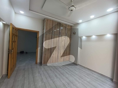 10 Marla New Upper Portion For Rent In Bahria Town Lahore Bahria Town Sector C