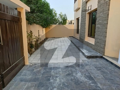 1000 Yards Bungalow For Sale At Most Attractive And Outstanding Location In Dha Defence Phase 5 Karachi DHA Phase 5