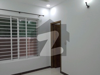 14 Marla Upper Portion For rent In I-8/4 Islamabad In Only Rs. 110000 I-8/4