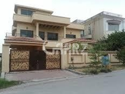 1.6 Kanal House for Sale in Lahore Block B Eme Society