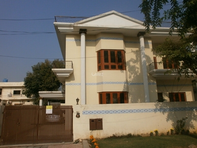 16 Marla House for Sale in Islamabad E-11