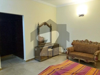 2 bed fully furnished apartment for rent in F-11 Islamabad F-11