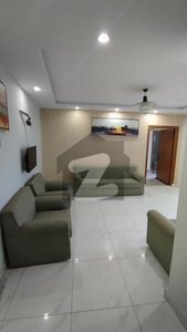 2 BED FULLY LUXURY FURNISH IDEAL LOCATION EXCELLENT FLAT FOR RENT IN BAHRIA TOWN LAHORE Bahria Town Sector C