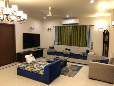 2200 Square Feet Apartment for Sale in Karachi DHA Phase-4