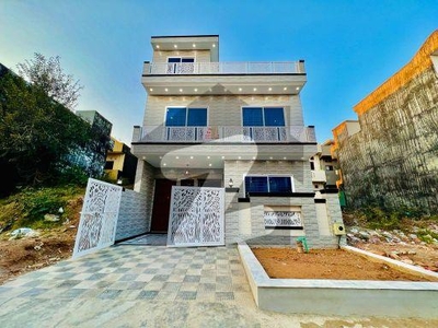 (25*40) Brand New First Entry Designer House For Sale In G-13 Islamabad G-13