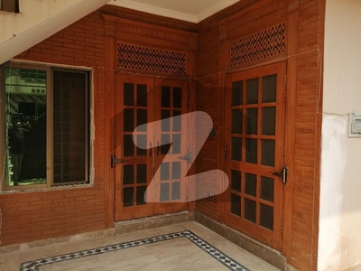 25x40 Ground Portion for rent in G13 at best location G-13
