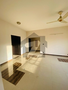 2700 sq feets Flat For REnt Askari Tower 4 DHA phase 2 DHA Phase 5 Sector H