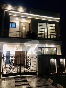 5 Marla Brand New Modern Design House Available For Rent Green City
