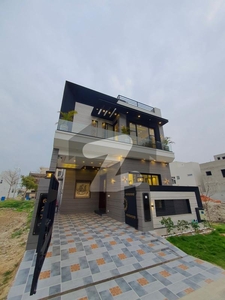 5 Marla Brand New Modern Designer Bungalow For RENT DHA 9 Town