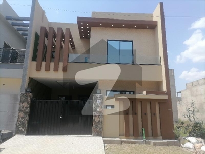 5 Marla House For sale In Model City 1 - Block E Faisalabad Model City 1 Block E