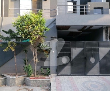 5 Marla House In Lahore Is Available For sale Johar Town Phase 2
