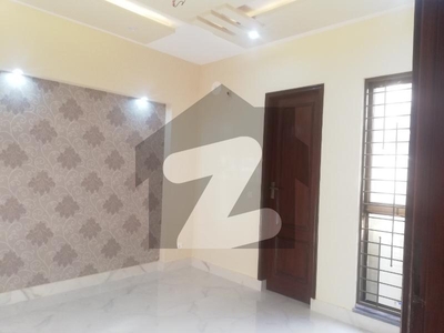 5 MARLA LIKE A NEW UPPER PORTION FOR RENT IN BB BOCK BAHRIA TOWN LAHORE Bahria Town Block BB