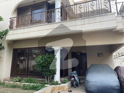 500 SQ YARD WELL MAINTAINED HOUSE FOR SALE DHA Phase 6