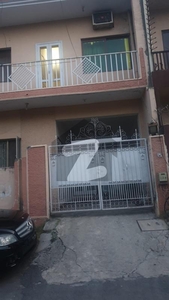 5.5 Marla House For Sale In G-10/4 CDA Transfer G-10/4
