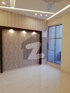 8 MARLA BRAND NEW LOWER PORTION FOR RENT IN USMAN BLOCK BAHRIA TOWN LAHORE Bahria Town Usman Block