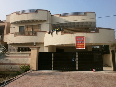 8 Marla House for Sale in Lahore Umer Block