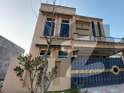 8 MARLA HOUSE FOR SALE ON PRIME LOCATION BLOCK A Faisal Town F-18